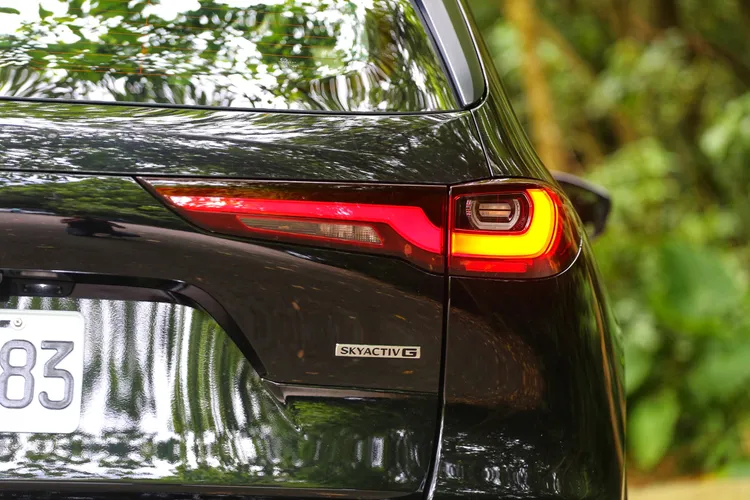 2026年式Mazda CX-60雖未在外型或動力上大幅革新，卻透過細膩調校與質感進化，帶來一次「感受上的升級」。林浩昇攝