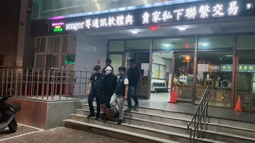 BB槍打劫吃上殺人未遂!男大生打不開保險箱 只得手2瓶飲料還傷警
