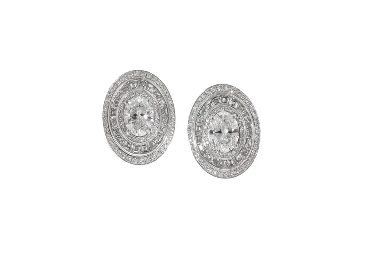 寶格麗頂級鑽石耳環。品牌提供