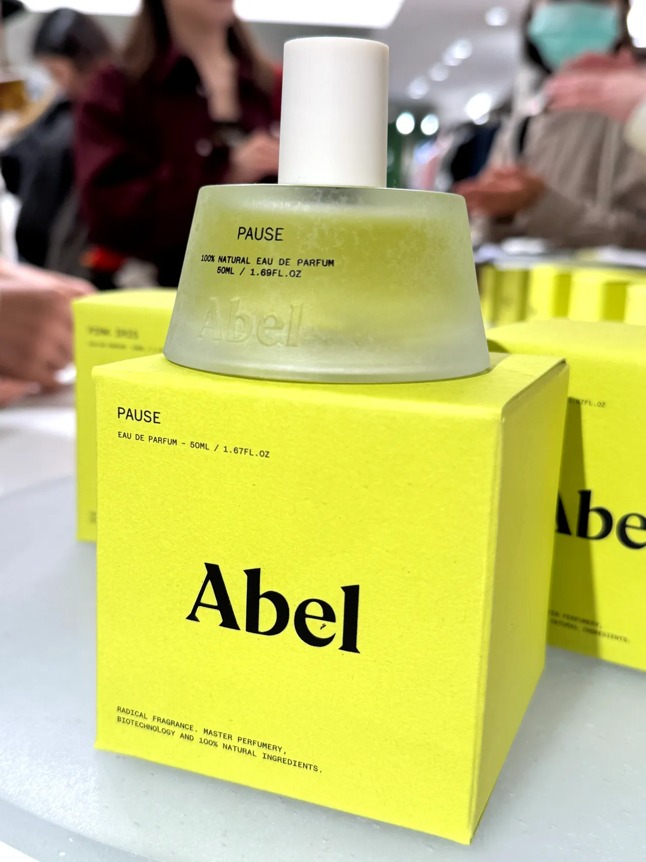 来自纽西兰的天然香氛品牌ABEL,于ARTIFACTS敦南旗舰店展开限定展售(10/23~11/19)。张家玲摄