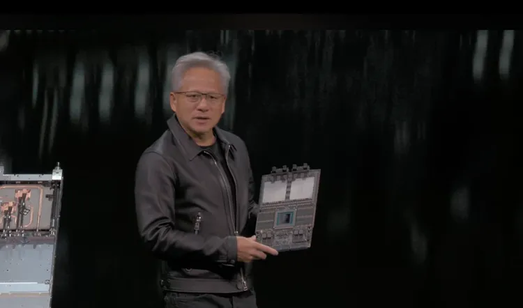辉达执行长黄仁勋亮相下世代Vera Rubin 超级晶片。翻摄NVIDIA官方YT直播