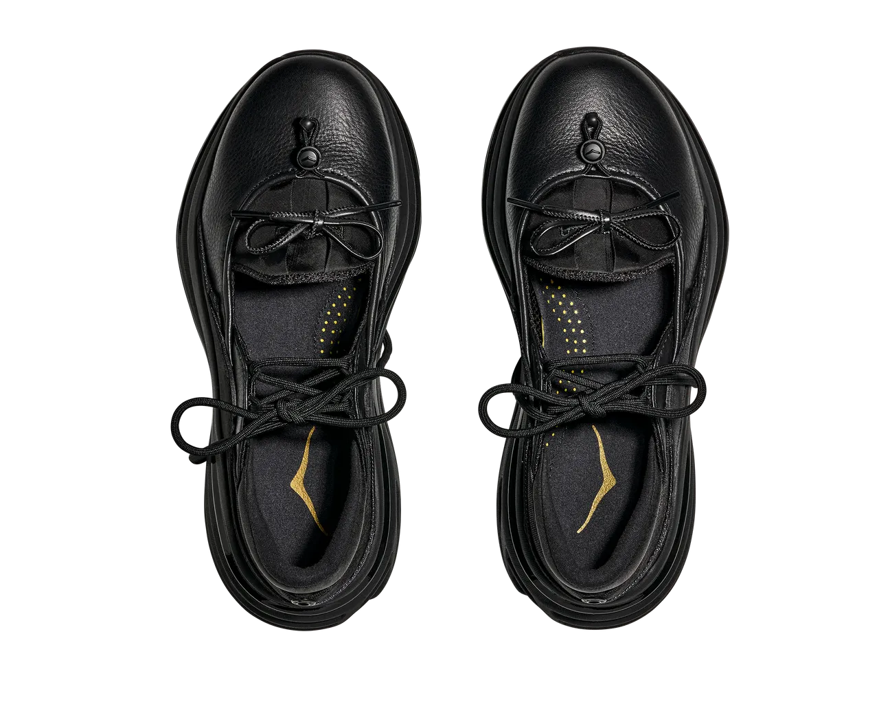 HOKA Bondi Mary Jane,5580元。品牌提供