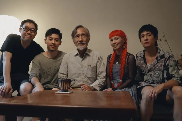 《此刻》MV演員導演大合照。雪人音樂提供