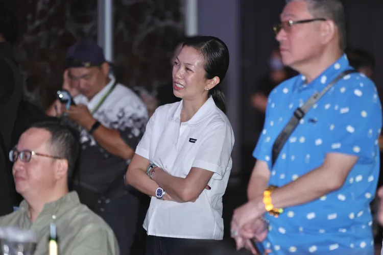 蕭敬騰在台上，台下的老婆滿眼都是愛。彭欣偉攝