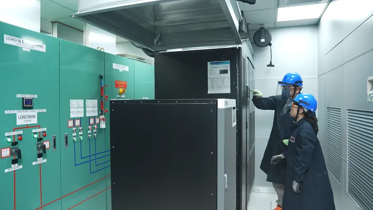 伊頓儲能實驗室為企業在導入儲能系統前，進行完整的測試和驗證。Eaton提供
