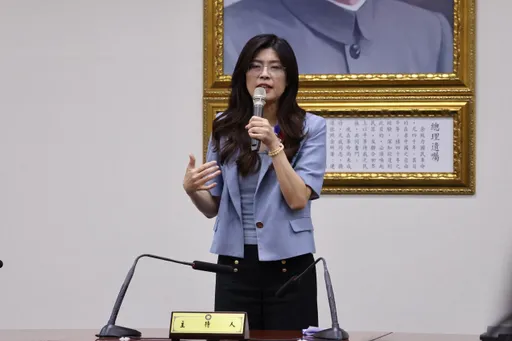 國民黨主席選舉|開票結果出爐 鄭麗文「得票過半」6.5萬票當選黨主席