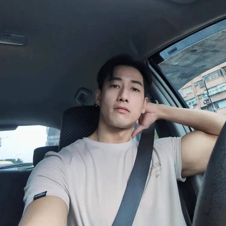 周孝安酒驾遭逮补。翻摄周孝安脸书