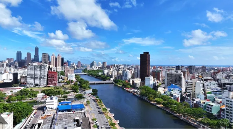爱河沿线住宅稀有性强,目前房价成交已出现6字头行情。立信建设提供