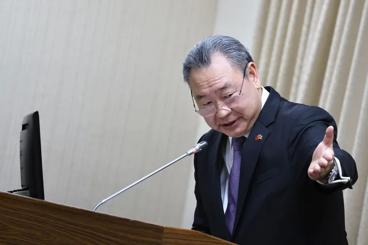 驻美代表俞大㵢。资料照片