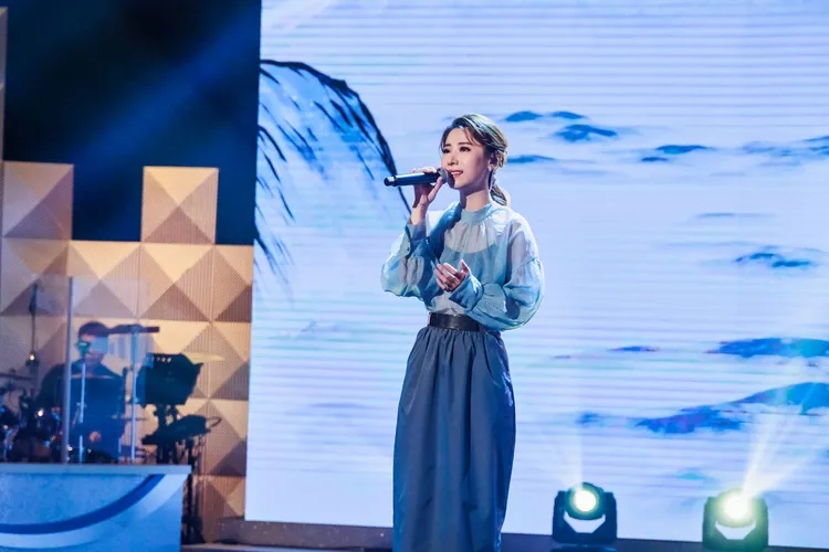 陳怡婷嗓音神似黃乙玲。中天綜合台提供