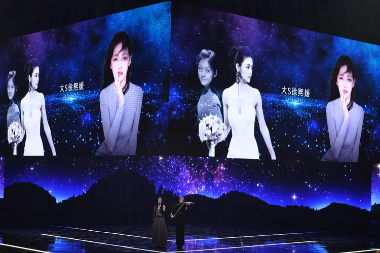 大S現身。三立提供