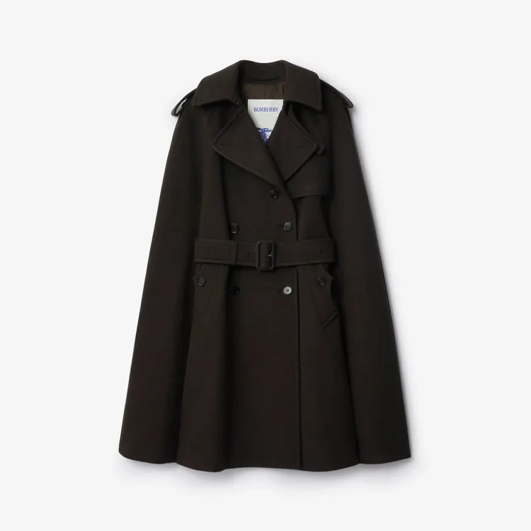 Burberry混合齒輪棕喀什米爾Belmont風衣披肩，12萬9000元。品牌提供