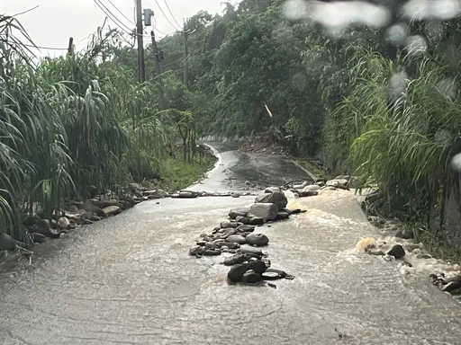 「大量致灾雨」连3天!这三区首当其冲 低温20℃湿漉漉