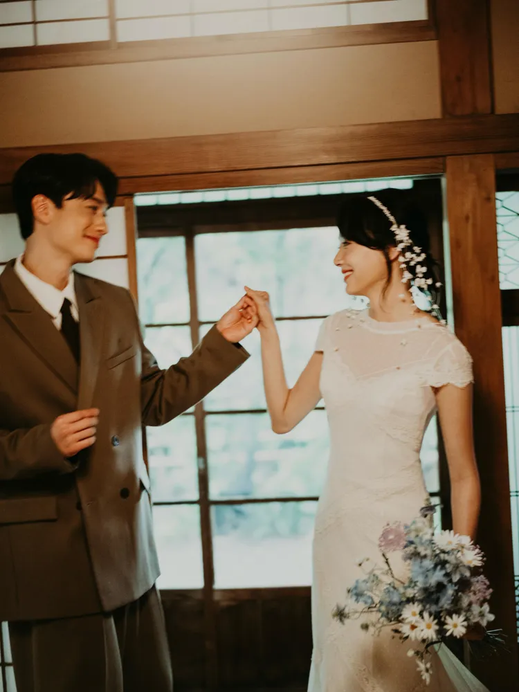 劉俊謙和蔡思韵。MOM production limited 提供