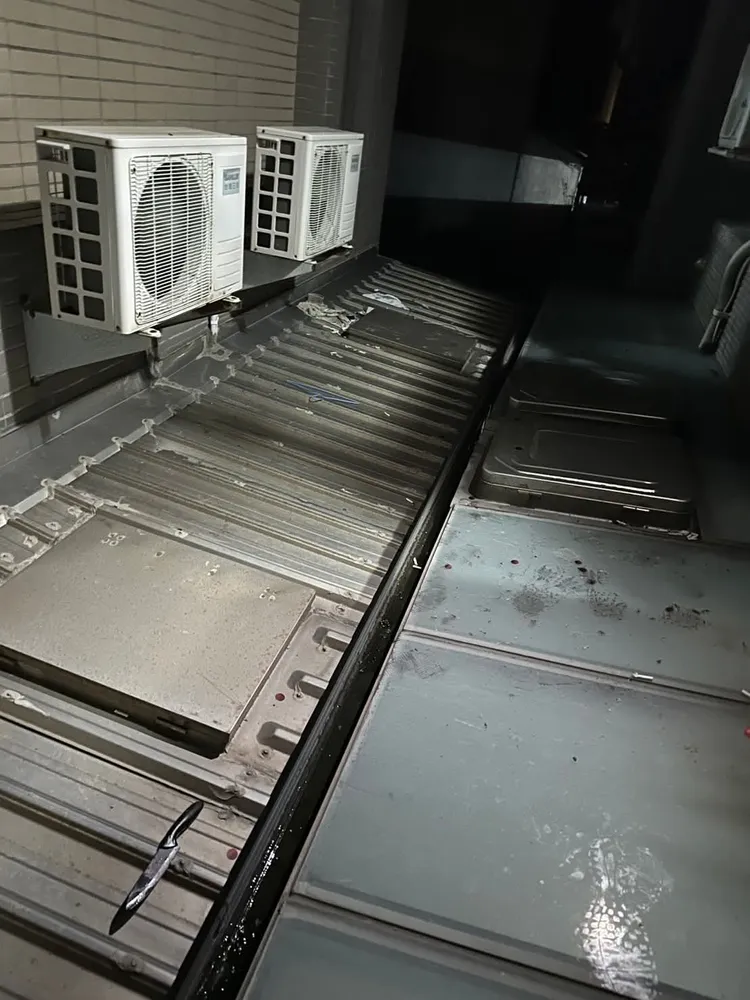 命案現場後方陽台。翻攝畫面