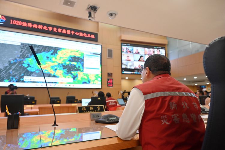 北台豪雨！新北明正常上班上課　僅新店2校、烏來全區停班課