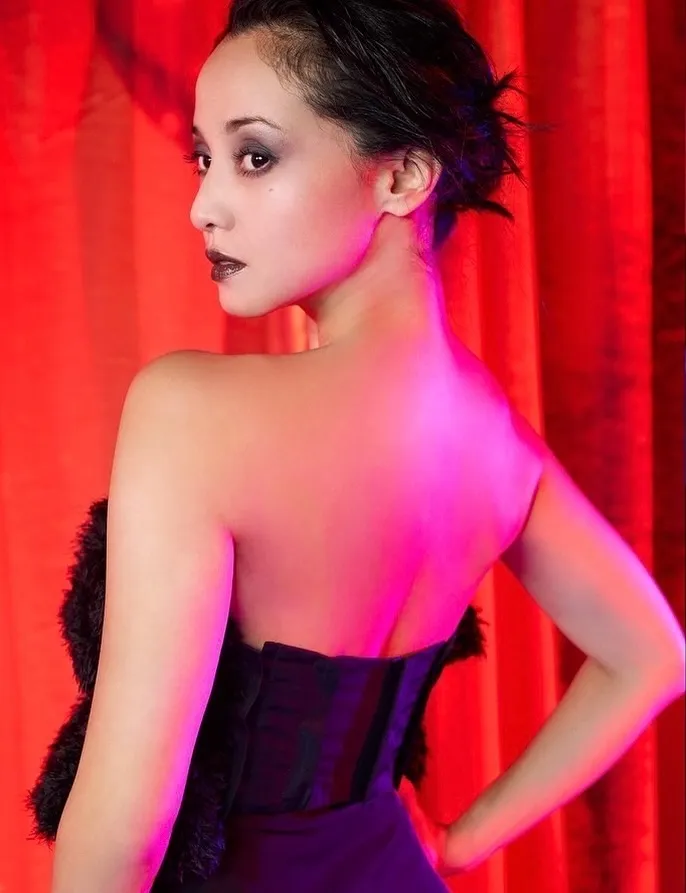 澤尻英龍華在蜷川實花的鏡頭下展現成熟的一面。翻攝蜷川實花IG