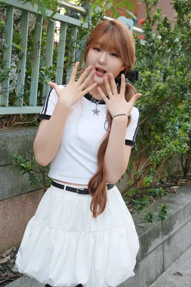 年僅13歲的「南韓甜心」Seo EVE來台宣傳新歌。彭欣偉攝