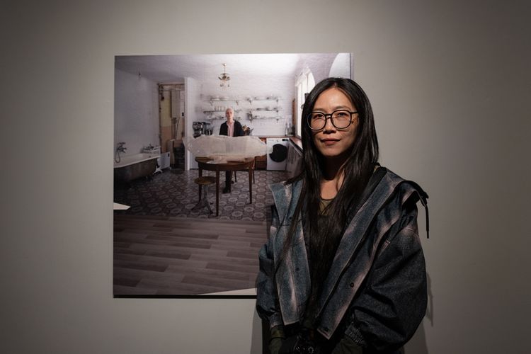 攝影家何孟娟烏克蘭辦展　聚焦戰火下藝術家韌性