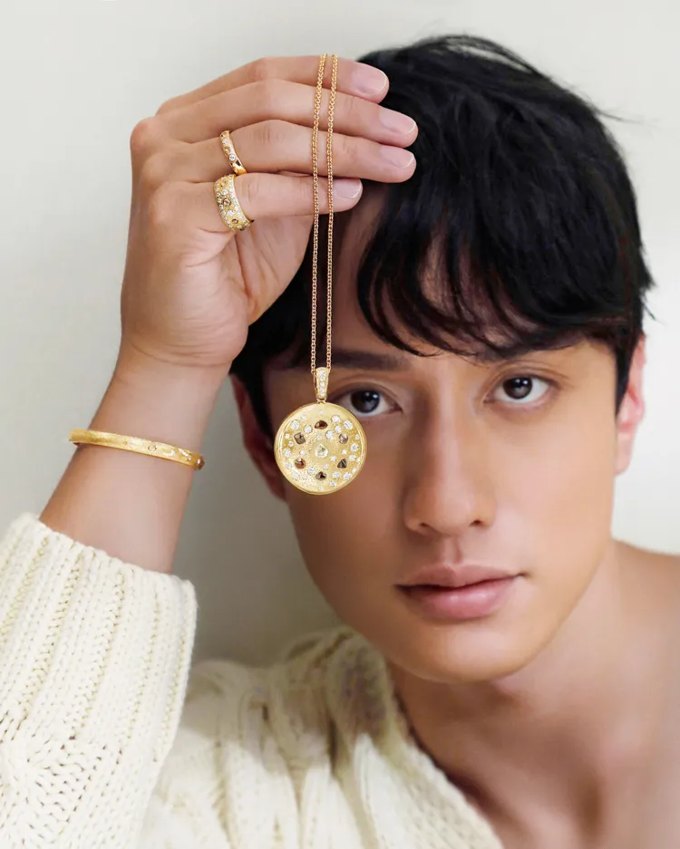 劉俊謙演繹De Beers Talisman系列珠寶。品牌提供