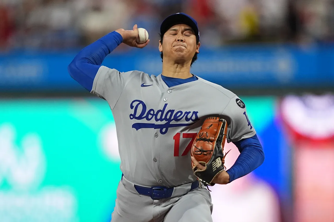 大谷首度在季后赛登板主投。美联社