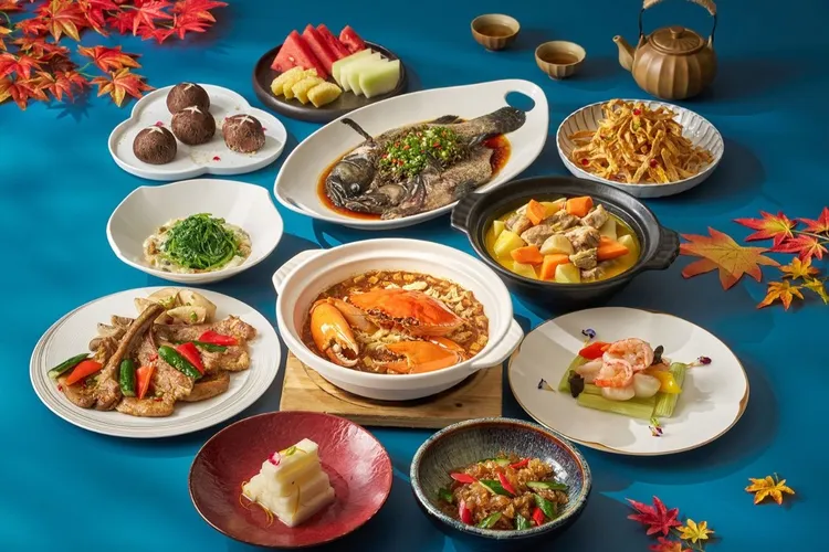 瀚寓酒店「紅樓蟹逅」推4人套餐8800元，親友小聚也能輕鬆享用。瀚寓酒店提供