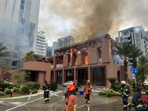 新店重划区样品屋大火烧光　原定明天开卖