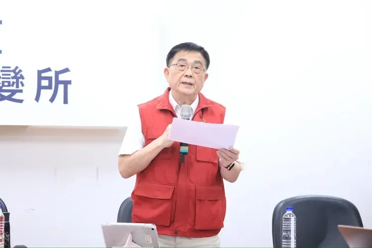 台中市農業局張敬昌表示，10月14日只有動保處獸醫在養豬場，判斷豬隻得的是肺炎（APP），因此未採樣送驗。民眾提供