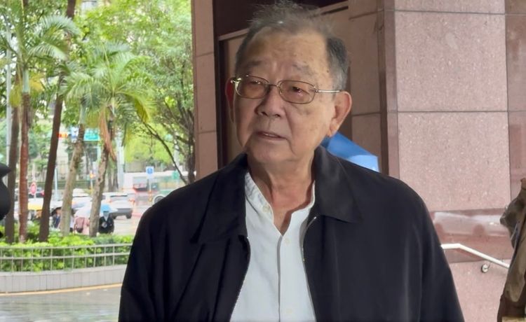 昔「媒體大亨」邱復生作證 被控砸百萬創投?柯文哲哀吐3字