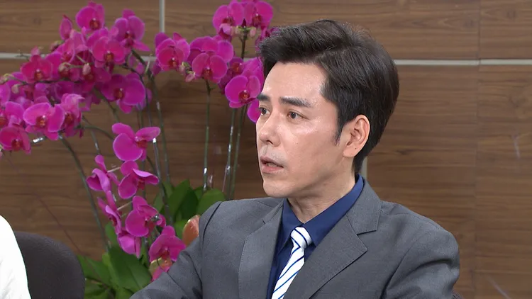 丁力騏飾演律師沉著應戰，與對手唇槍舌劍。民視提供