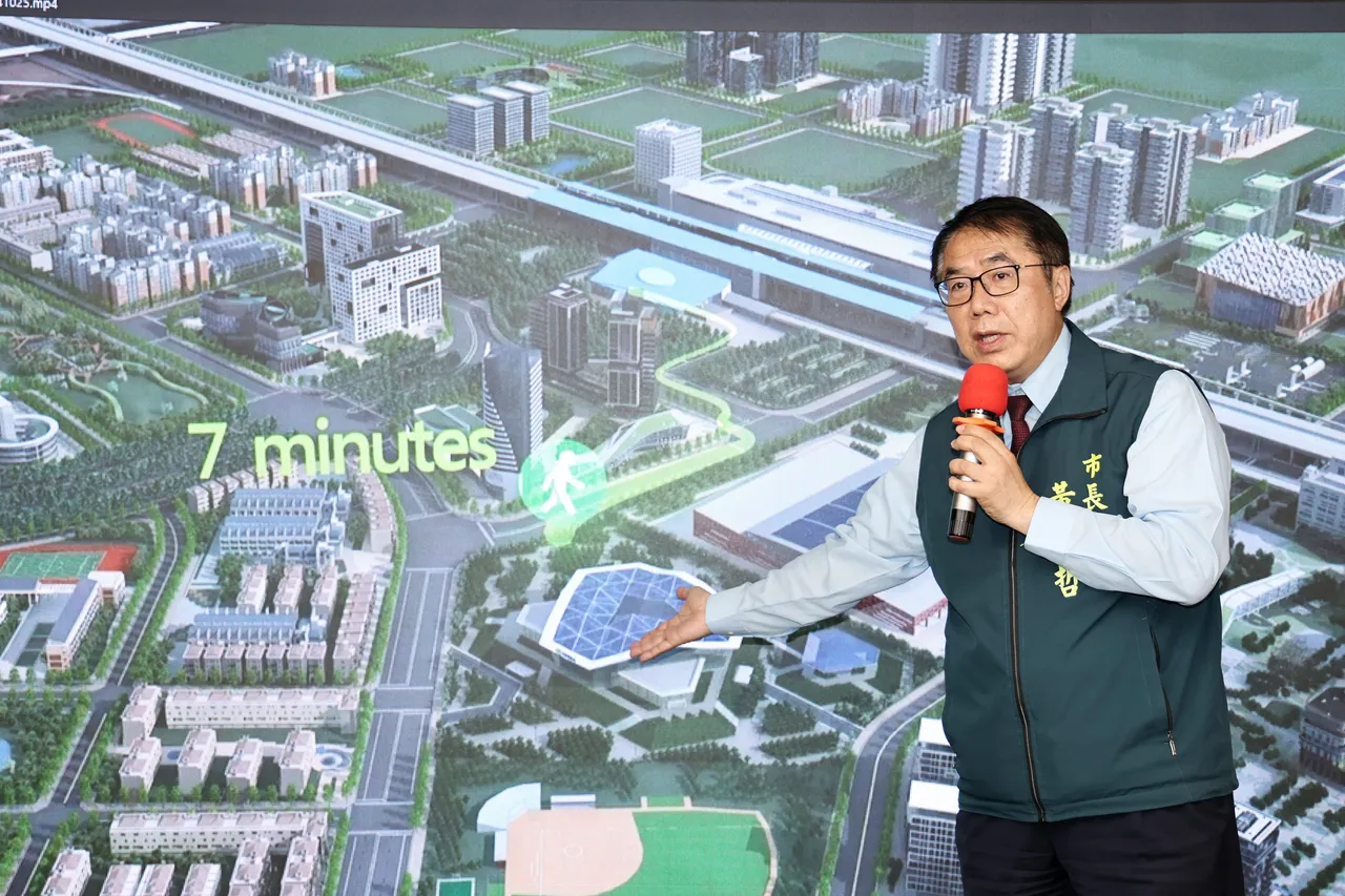 黄伟哲说南市是全台最适合半导体与AI产业发展的城市之一。南市府提供