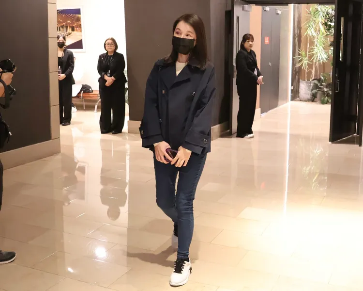 陳怡蓉低調進場。特勤中心攝