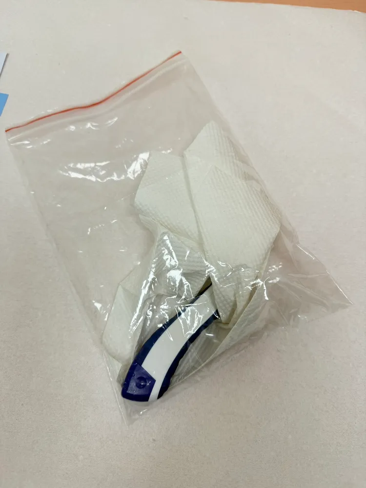 曾姓男子持刀劃傷江漢聲，案發後已被警方尋獲。翻攝畫面