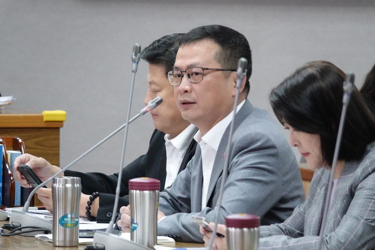 綠營擬提案要立院保護沈伯洋　羅智強怒轟：欺負陸配 自作自受