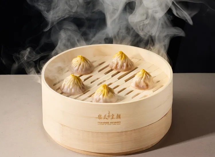 烟熏星鳗小笼包。业者提供