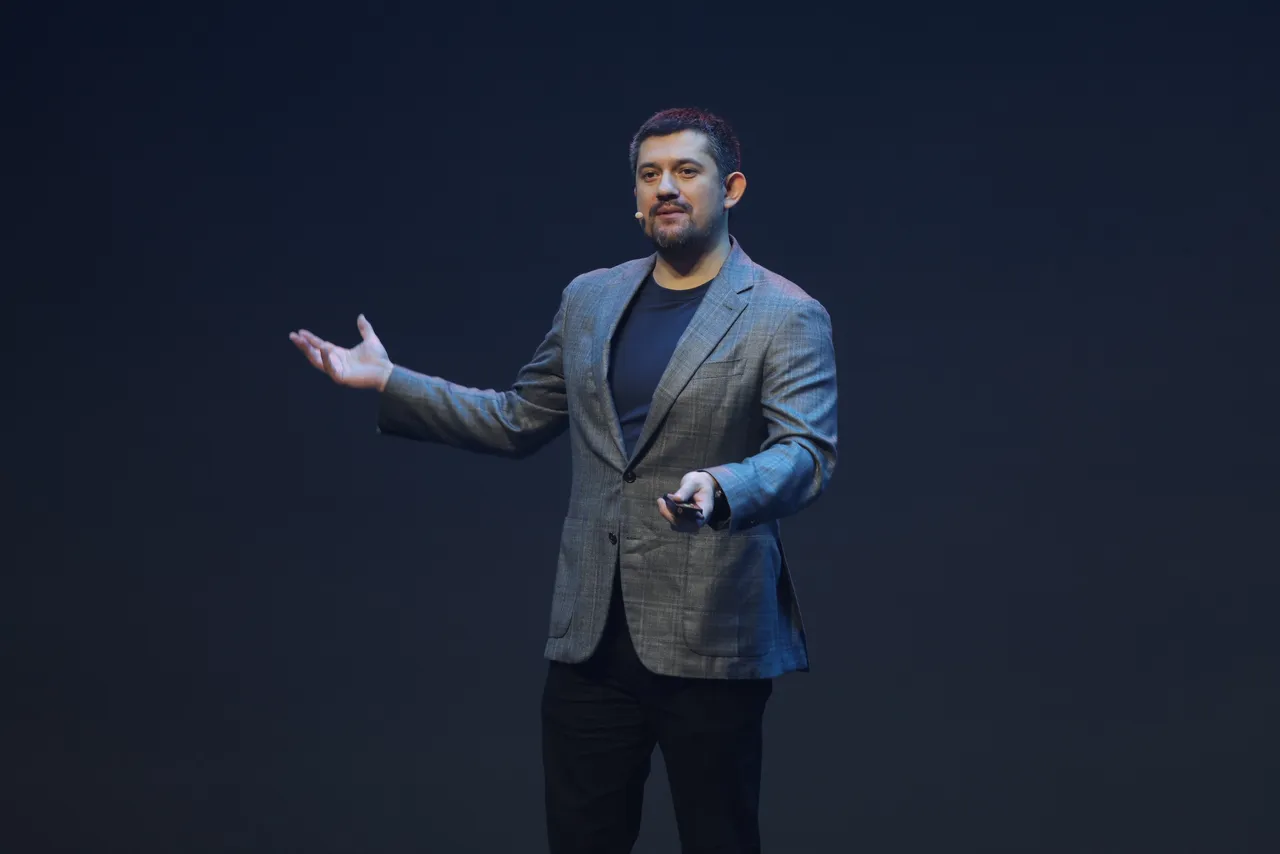 辉达（NVIDIA）机器人产品线经理黄胜斌。彭欣伟摄