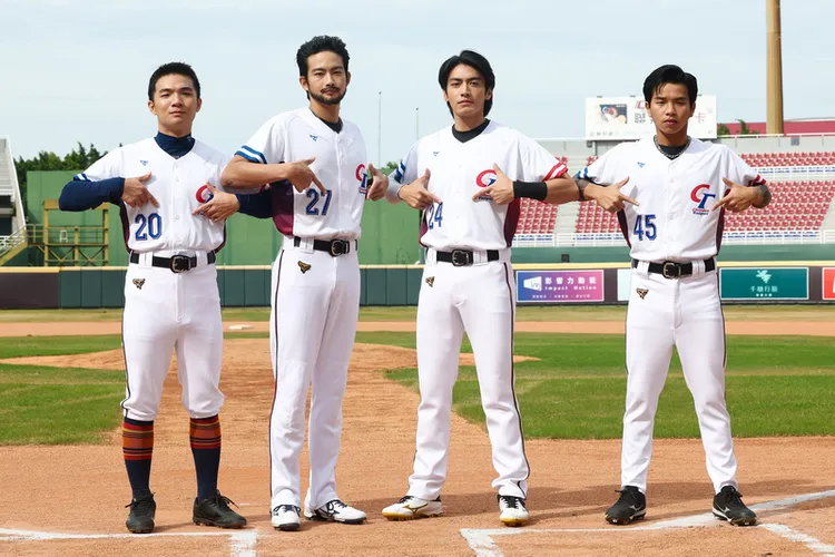 12强电影主角亮相。 中央社