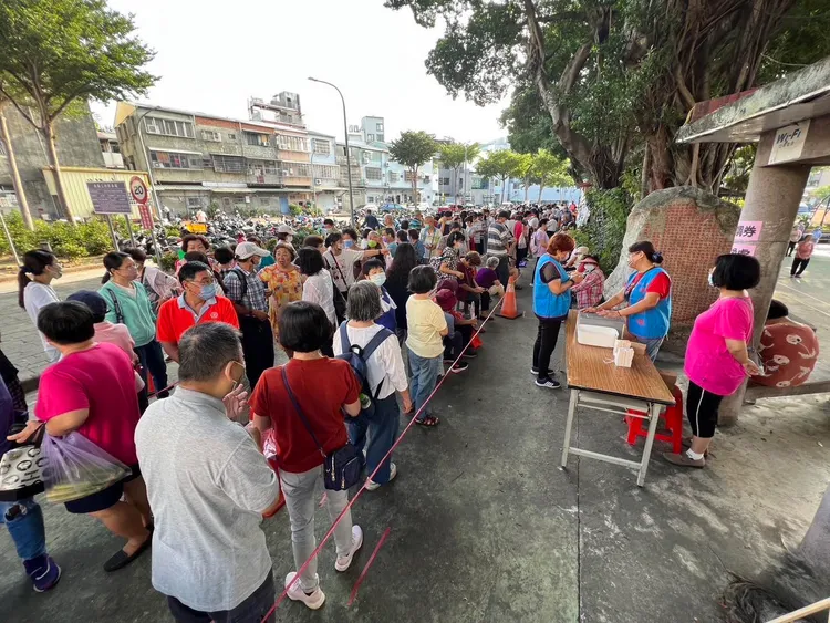 每次都造成兌換熱潮的台中物調券，今年第二波將於11/28起在全市108處場域兌換。資料照片