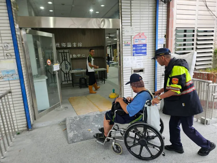 马太鞍溪堰塞湖红色警戒　花莲3乡镇今晚17:00完成撤离