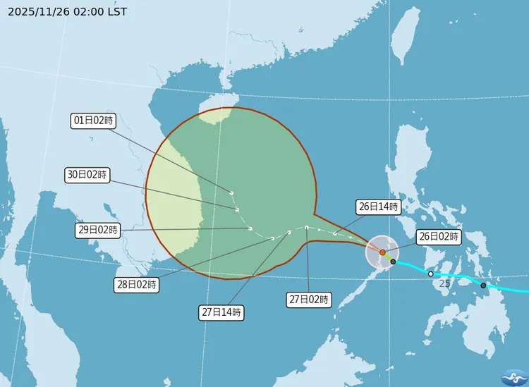 天琴颱風目前位於鵝鑾鼻南方，未來朝中南半島前進。中央氣象署