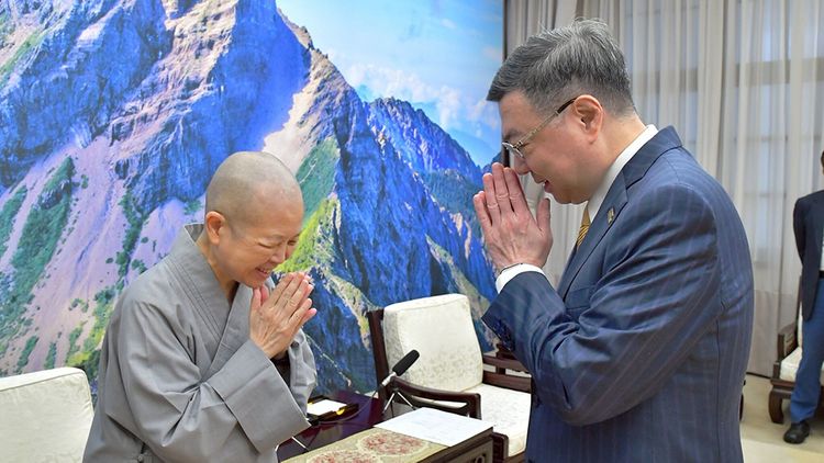 被迫收普發1萬　釋昭慧開噴「竊國政客」：執政黨助紂為虐