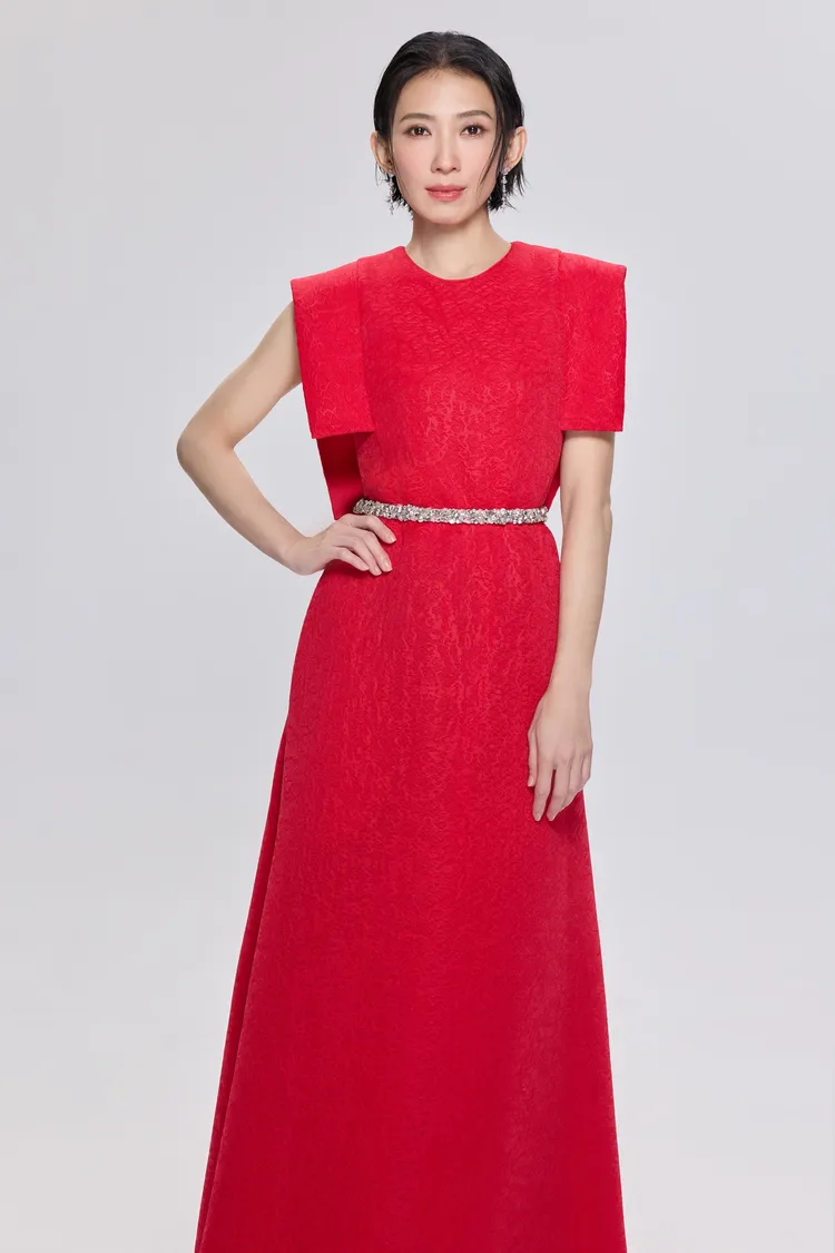 戴佩妮首次為電影打造主題曲便以《地母》入圍金馬。金馬執委會提供