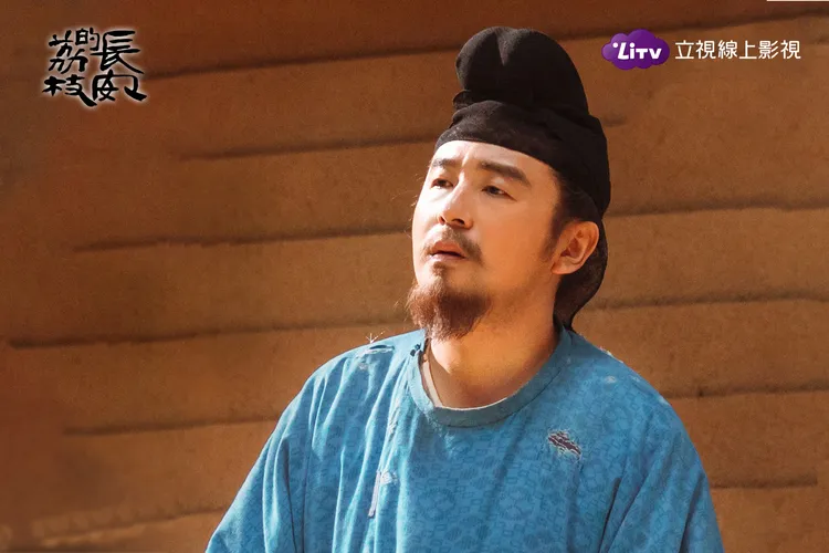 馬伯庸推出每本小說都會寄給雷佳音閱讀。LiTV、雷佳音工作室提供