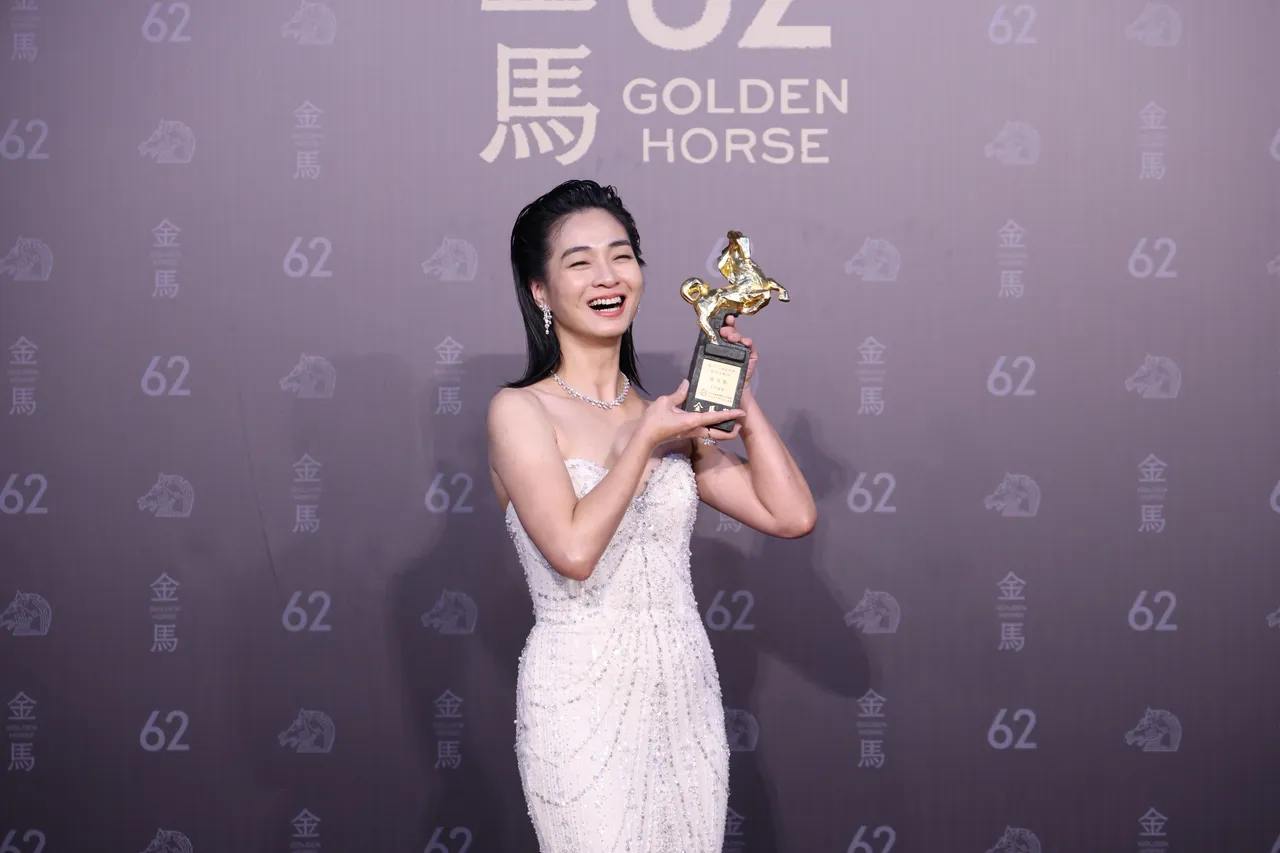 陳雪甄感謝角色帶領她上台。莊宗達攝