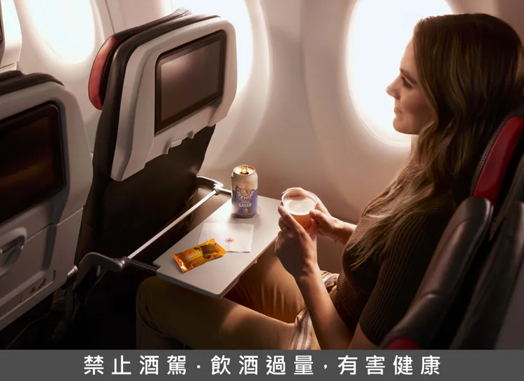 今年起在美加墨內陸航段，於經濟艙免費供應在地啤酒、零食。加拿大航空提供