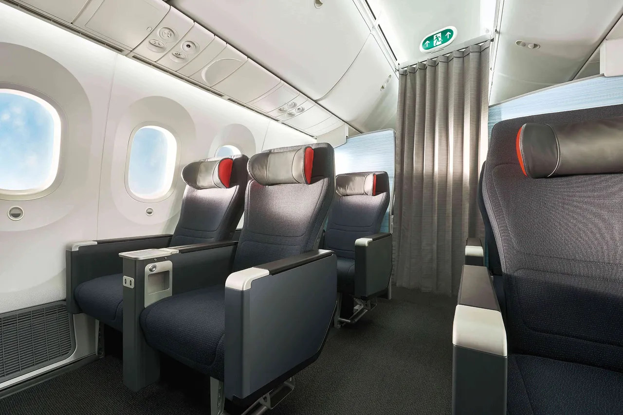 豪華經濟艙空間。加拿大航空提供