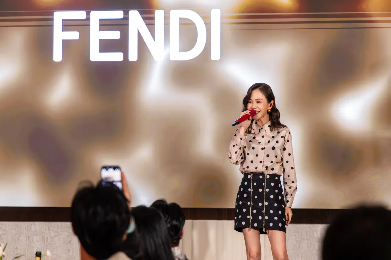 金曲歌后彭佳慧在FENDI World of FENDI活動首日的晚宴上獻唱。品牌提供