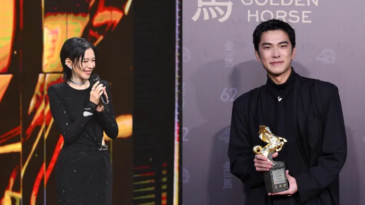 徐若瑄（左圖）、曾敬驊都選戴BOUCHERON。金馬提供、攝影中心攝