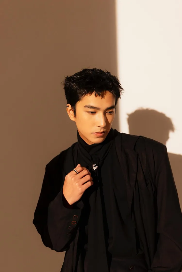 曾敬驊喜獲金馬最佳男配角。品牌提供