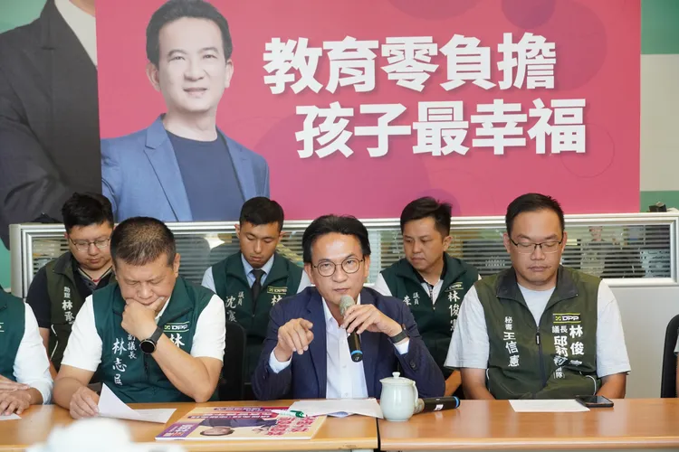 民進黨立委林俊憲爭取黨內提名參選市長。林俊憲辦公室提供